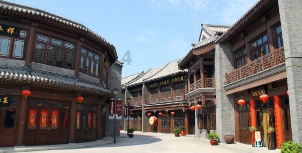 女管家逃脱记